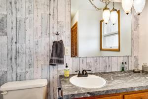 a bathroom with a sink and a mirror at Secluded Albany Escape, Pet Friendly w/ Fee in Albany +24 photos