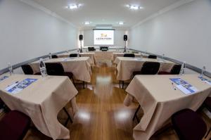 Konferenční prostory v ubytování LEON PARK HOTEL e CONVENÇÕES - Melhor Custo Benefício