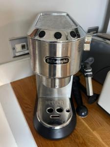 a blender sitting on top of a counter at Purbeck Hill View in Swanage