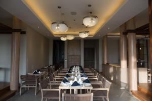 Posezení v ubytování Anantaya Resort and Spa Passikudah