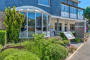 Zahrada ubytování RAVeL Hotel Cyrano