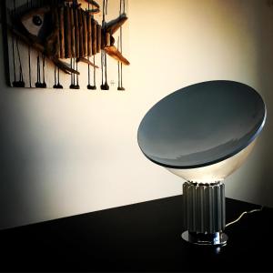 a chair sitting on a table in a room at Residenza RoMa in Tropea