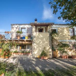 a building with a gate in front of it at Terrazza panoramica, 3 camere e 3 bagni in Collecorvino