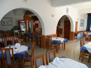 Restoranas ar kita vieta pavalgyti apgyvendinimo įstaigoje Guest House & Restaurant Adriatic Klek
