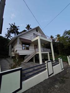 Gallery image of Athirappilly resort villa in Athirappilly +5 photos