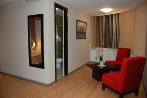Posezení v ubytování Plaza Sur Hotel & Suites