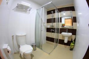 Koupelna v ubytování Coron Soleil Express Hotel