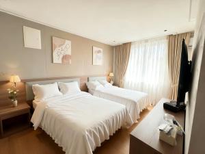Gallery image of Sky Vista Hotel in Ledine +26 photos