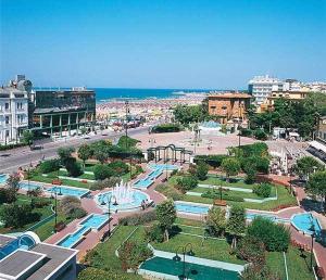 Bazén v ubytování Hotel Golf nebo v jeho okolí