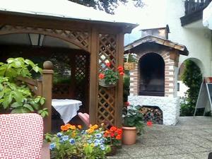 Zahrada ubytování Hotel zum Toni