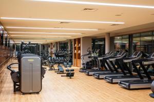 The fitness centre and/or fitness facilities at Radisson Blu M'Bamou Palace Hotel, Brazzaville