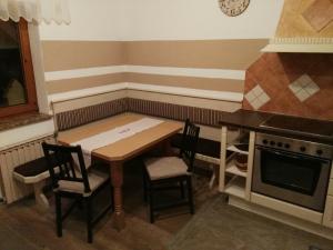 Kuhinja oz. manjša kuhinja v nastanitvi Ferienwohnung Brugger