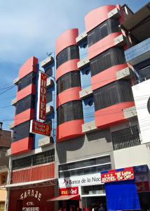 Gedung tempat hotel berlokasi