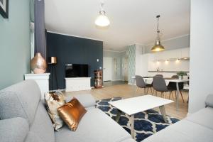 Majoituspaikan Livin Premium Apartments baari tai lounge-tila
