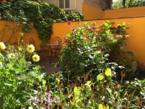 Afbeelding uit fotogalerij van Hotel Antares München in München +34 foto's