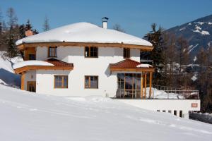 Haus Nikola v zimě