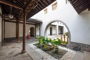 Youxiake Canal Hotel Hangzhou外面的花园