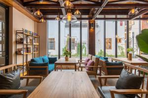Youxiake Canal Hotel Hangzhou的休息区