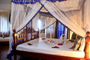 Gallery image of Samaki Lodge & Spa in Uroa