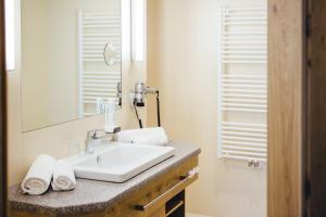 A bathroom at Wellnesshotel Aumühle