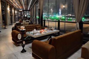 Posezení v ubytování Riviera Hotel