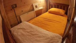 Postel nebo postele na pokoji v ubytování On Board Hostel