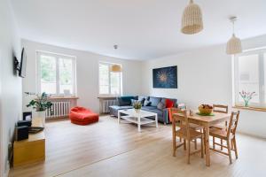 Posedenie v ubytovaní Apartament Na Staromiejskiej
