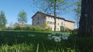A garden outside Agriturismo Il Brugnolo