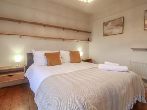 Llit o llits en una habitació de Devona