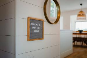 Gallery image of Sunny Side Cottage |Water Access in Cornwall
