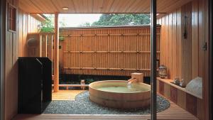 Koupelna v ubytování Akazawa Onsen Hotel