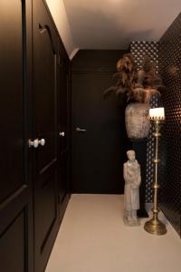 
Een badkamer bij Design B&B Naarden Vesting
