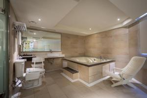 Ένα μπάνιο στο Delight Hotel