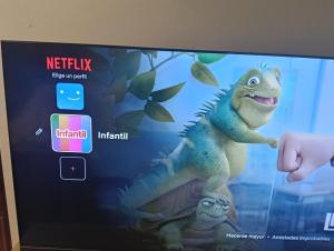 a screenshot of a tv screen with a dinosaur on it at Apartamento La Bella Vista ATBA00361 in Zafra