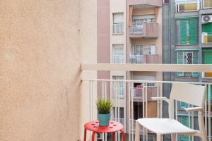 Balcó o terrassa a Brand New Apartment Near Camp Nou and Fira Barcelona