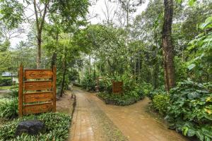 Zahrada ubytování The Windflower Resort & Spa, Coorg
