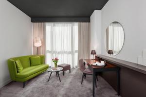 Istumisnurk majutusasutuses Crowne Plaza Podgorica by IHG