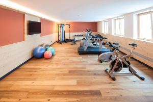 Fitness centrum a/nebo fitness zařízení v ubytování Sonus Alpis - Adults Only