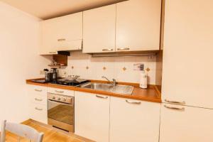 Cucina o angolo cottura di Trevispagna Charme Apartment Autonomous