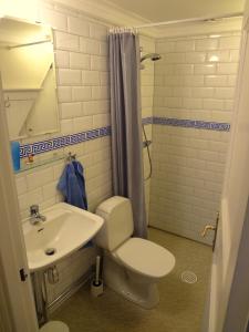 Kylpyhuone majoituspaikassa Sannagård B&B