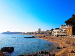 Afbeelding uit fotogalerij van Manuela Beach City in Lloret de Mar