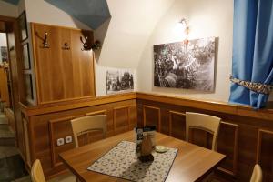 Posezení v ubytování Guesthouse Veles