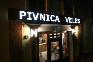 Certifikát, hodnocení, plakát nebo jiný dokument vystavený v ubytování Guesthouse Veles