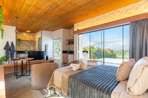 Gallery image of Villa di Oia - Cabana Grega - SerraNegra - 4km do Centro - Circuito das Águas in Serra Negra