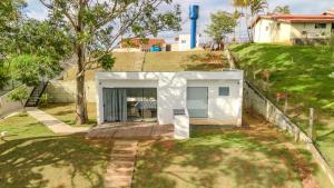 Gallery image of Villa di Oia - Cabana Grega - SerraNegra - 4km do Centro - Circuito das Águas in Serra Negra