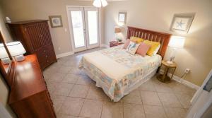 Gallery image of Cozy Retreat King Bed Fast Wi-Fi Beach in Biloxi