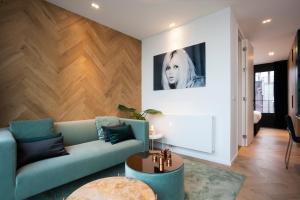 Χώρος καθιστικού στο Kaai11 - Riverview Lofts & Suites