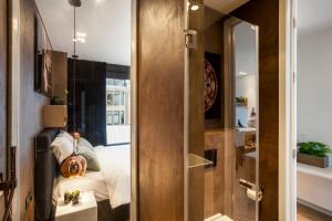 Ένα μπάνιο στο Kaai11 - Riverview Lofts & Suites