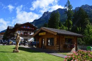 Foto dalla galleria di Garni Eden Bed and breakfast a Soraga