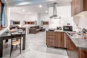 Una cocina o zona de cocina en 120 Lapsi Apartments